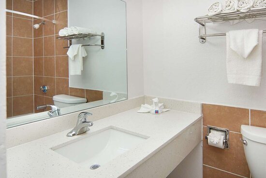 The Lancaster — Bathroom