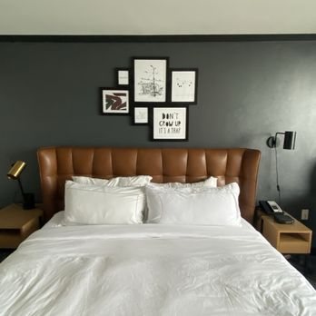 The Landing at Hampton Marina Tapestry Collection by Hilton — Guest room