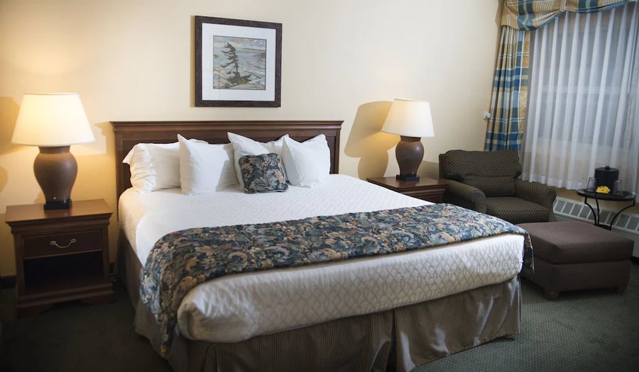 The Landing Hotel — Guest room