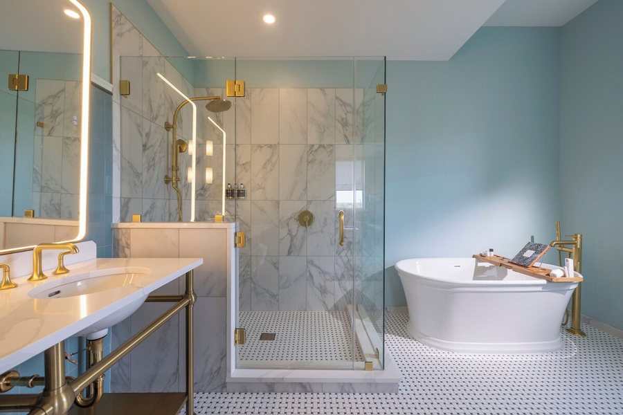 The Laurel Oak Inn — Bathroom