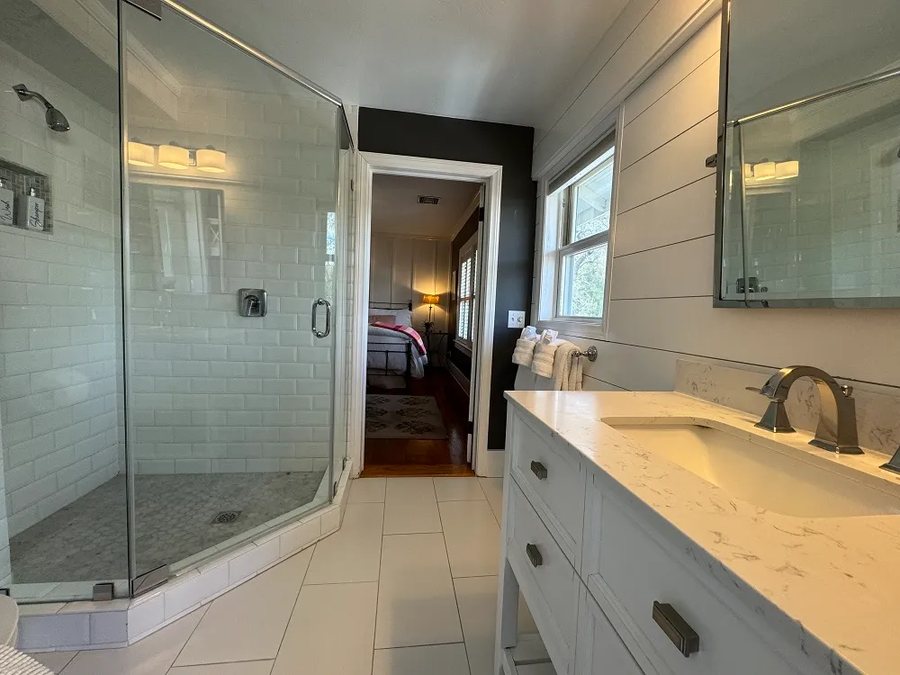 The Lavender Inn — Bathroom