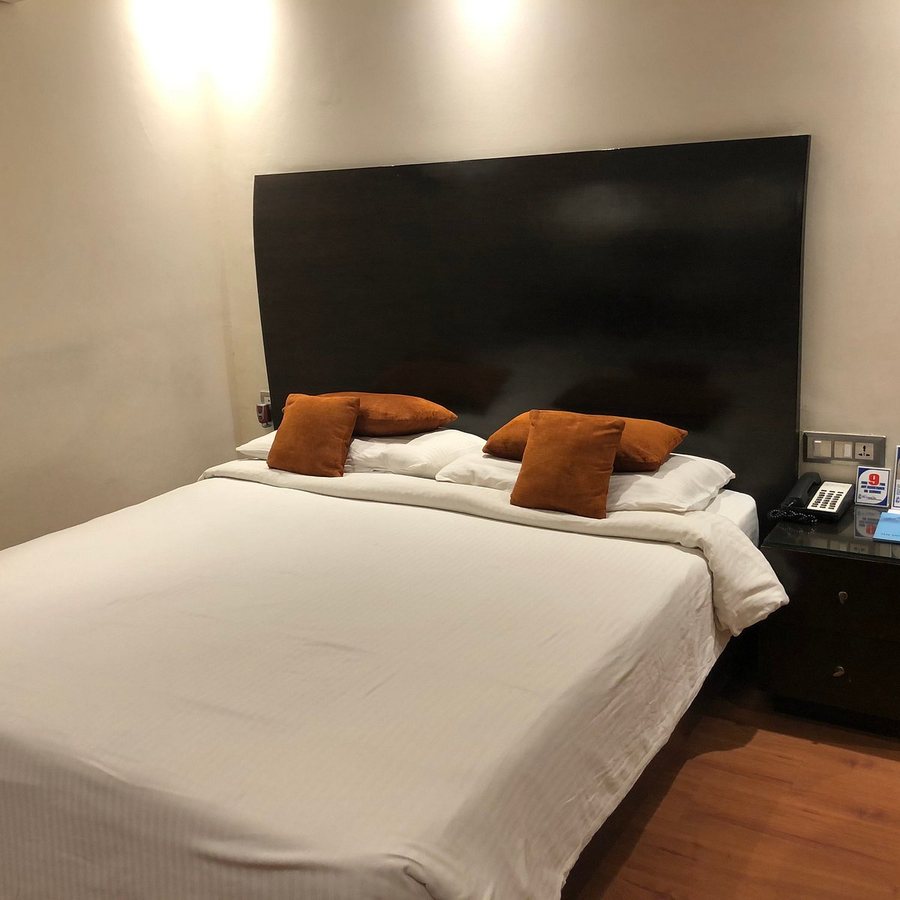The Legend Inn — Guest room