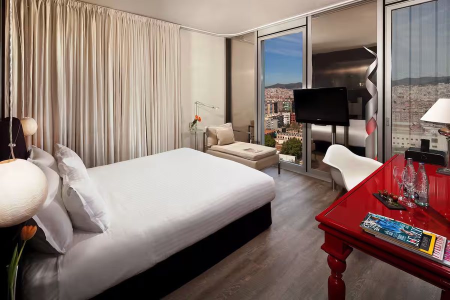 The Level at Melia Barcelona Sky Barcelona Catalonia — Guest room