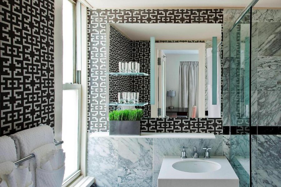 The Lexington Hotel Autograph Collection New York City New York — Bathroom