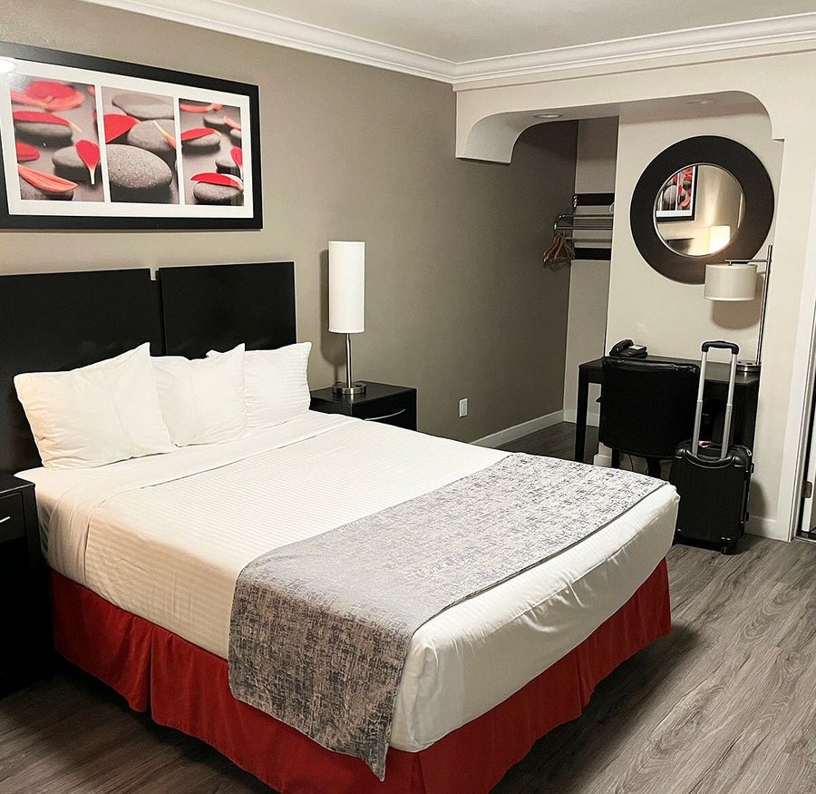 The Lexmar Dodger Stadium Hollywood Los Angeles California — Guest room