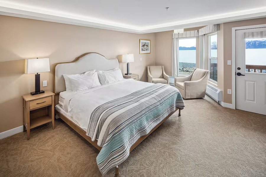 The Lighthouse — Guest room