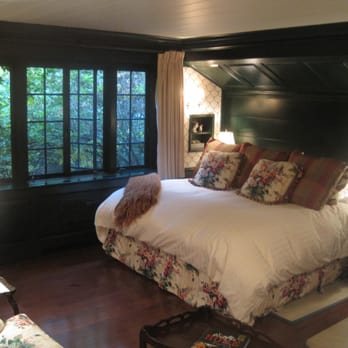 The Lodge at Glendorn — Guest room