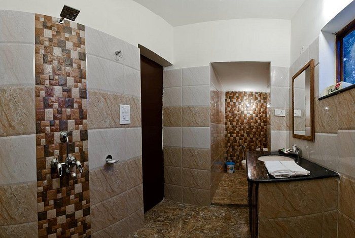 The Lohana Village Resort — Bathroom
