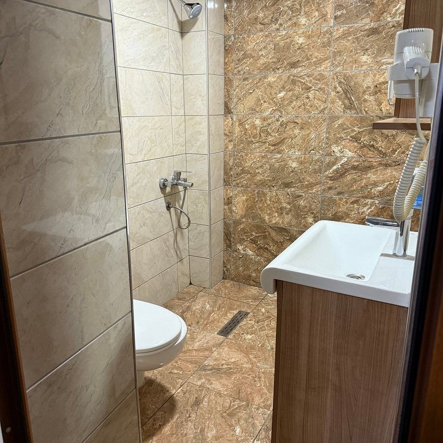 The Lola Hotel Istanbul — Bathroom