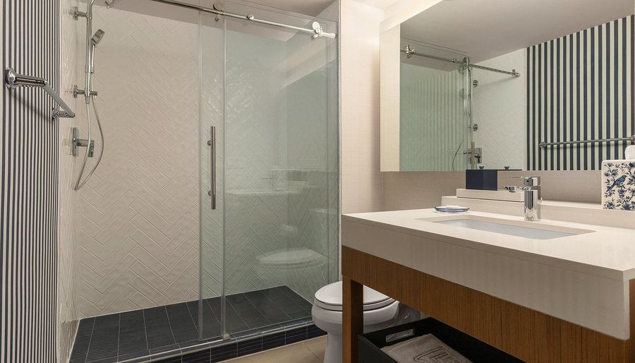 The Lowline Hotel — Bathroom