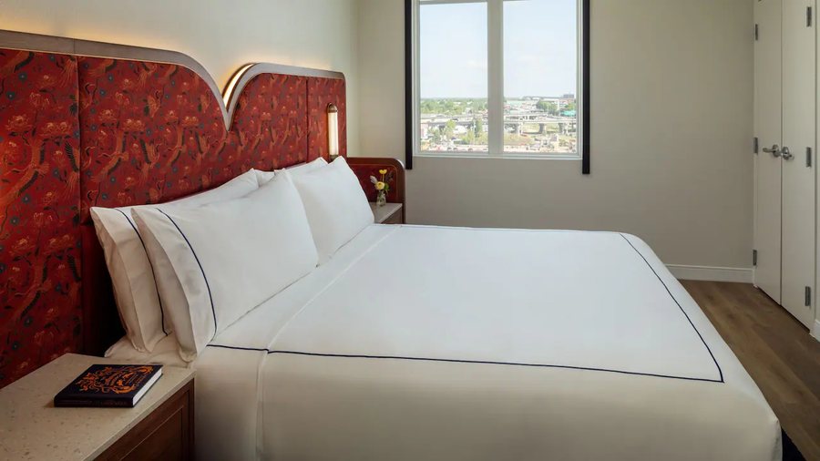 The Lowline Hotel JDV by Hyatt — Guest room