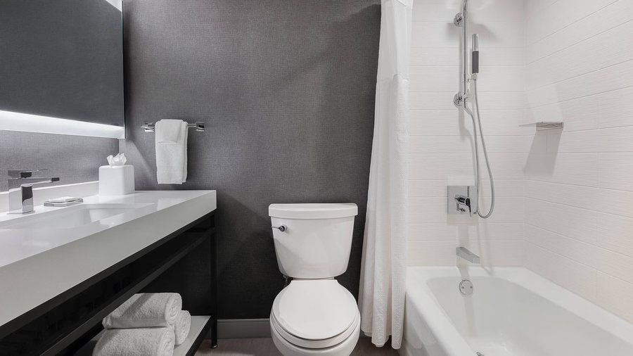 The Manchester Lexington — Bathroom