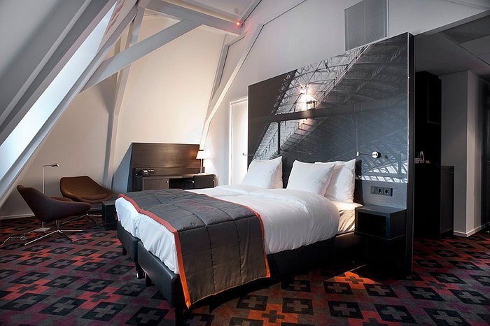 The Manor Amsterdam — Guest room