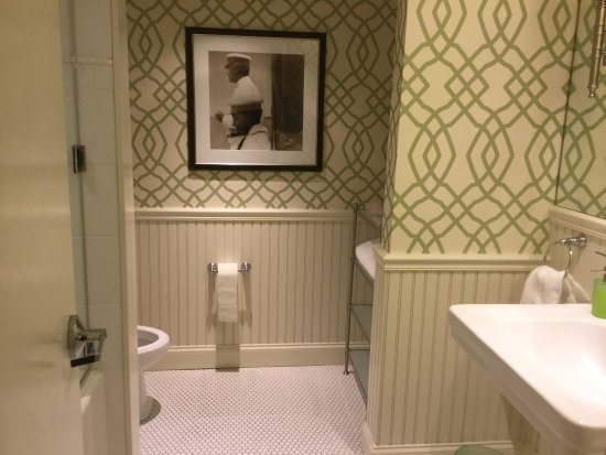 The Mansion at Ocean Edge Resort Golf Club — Bathroom