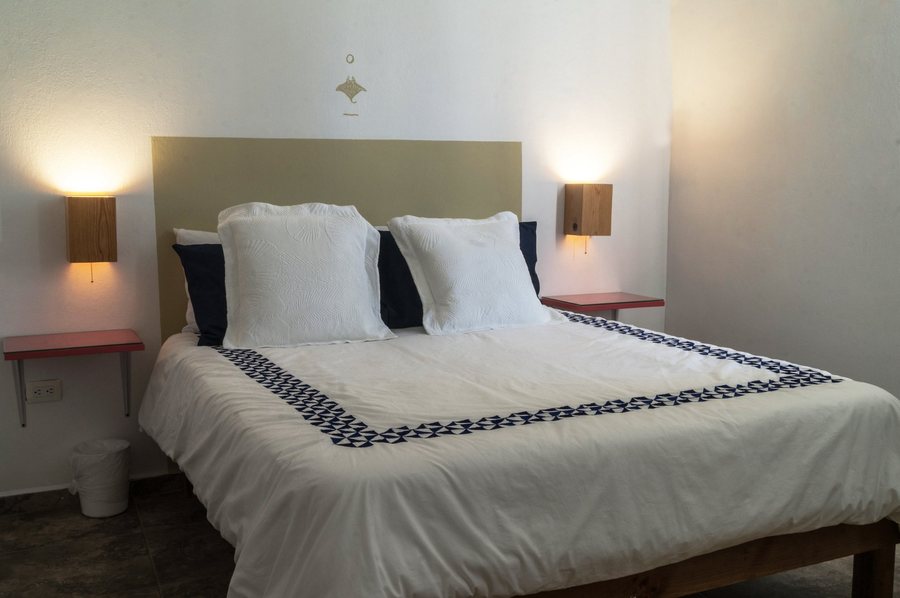 The Mantarraya Outpost — Guest room