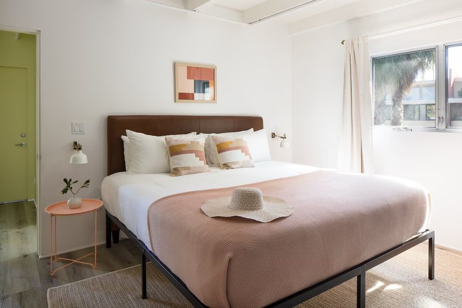 The Marley Hotel by AvantStay — Guest room