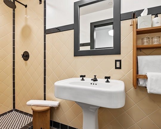 The Maverick by Kasa — Bathroom