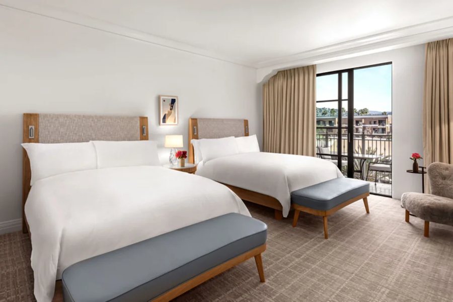 The Maybourne Beverly Hills — Guest room