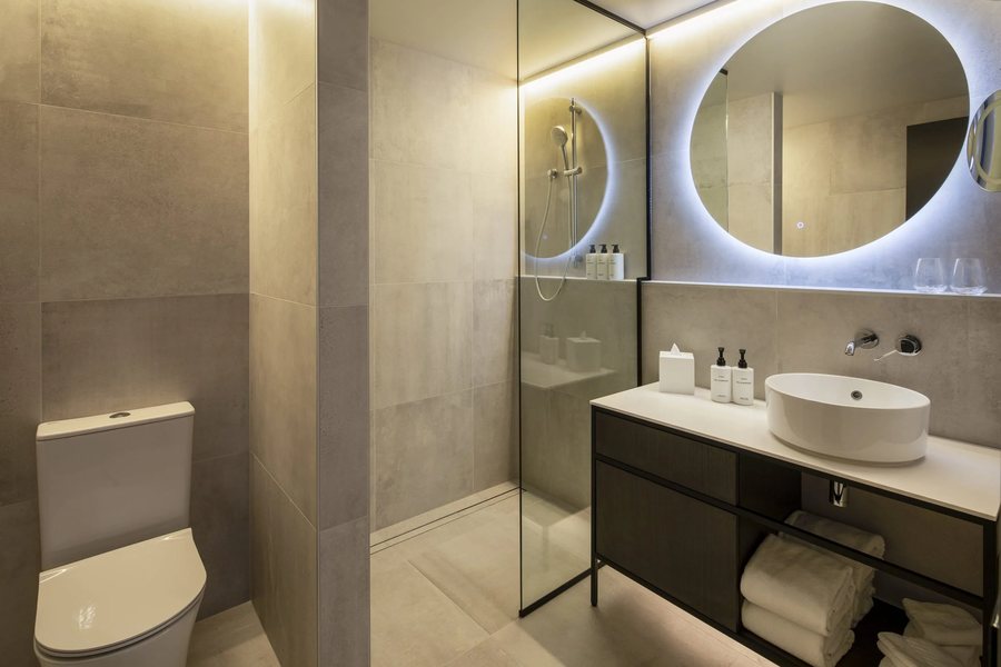 The Mayfair Hotel Event Space — Bathroom