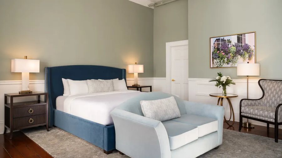 The Meeting Street Inn Charleston South Carolina — Guest room