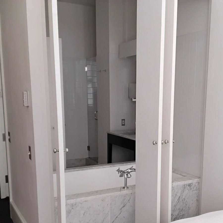 The Mercer Hotel New York City New York — Bathroom