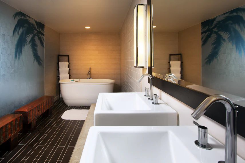 The Metric Los Angeles Los Angeles California — Bathroom