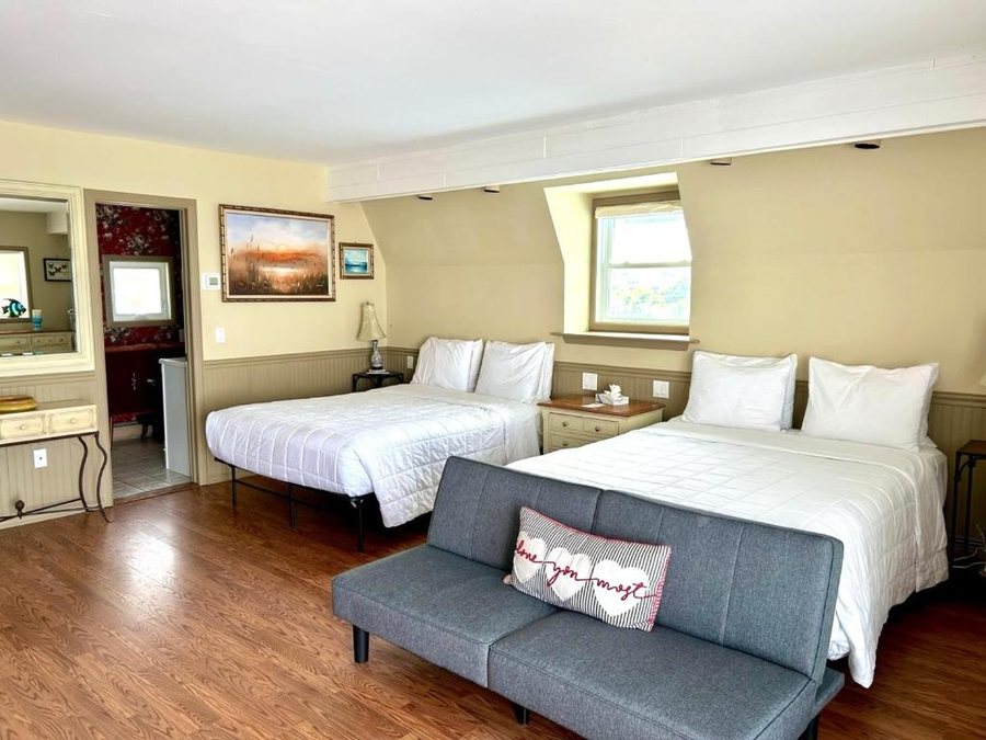 The Montauk Soundview — Guest room