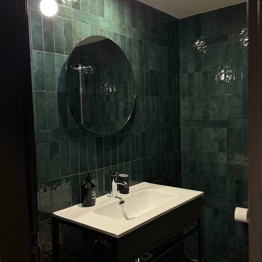 The Moods Oasis Barcelona Catalonia — Bathroom
