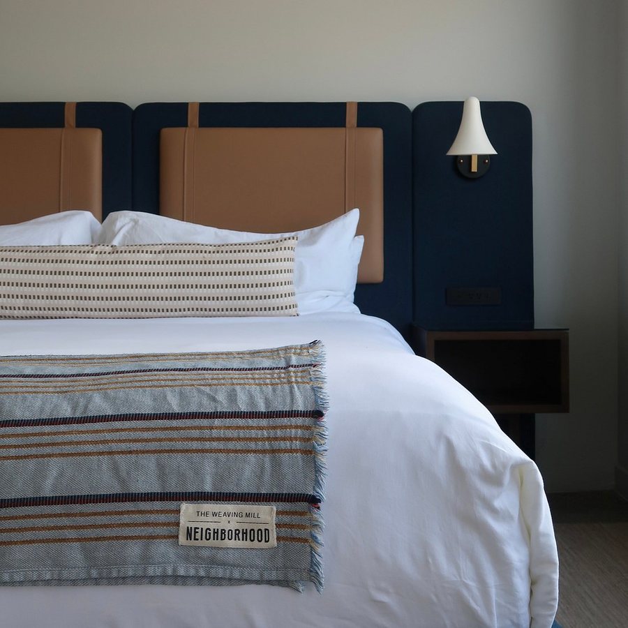 The Neighborhood Hotel Little Italy Chicago Illinois — Guest room