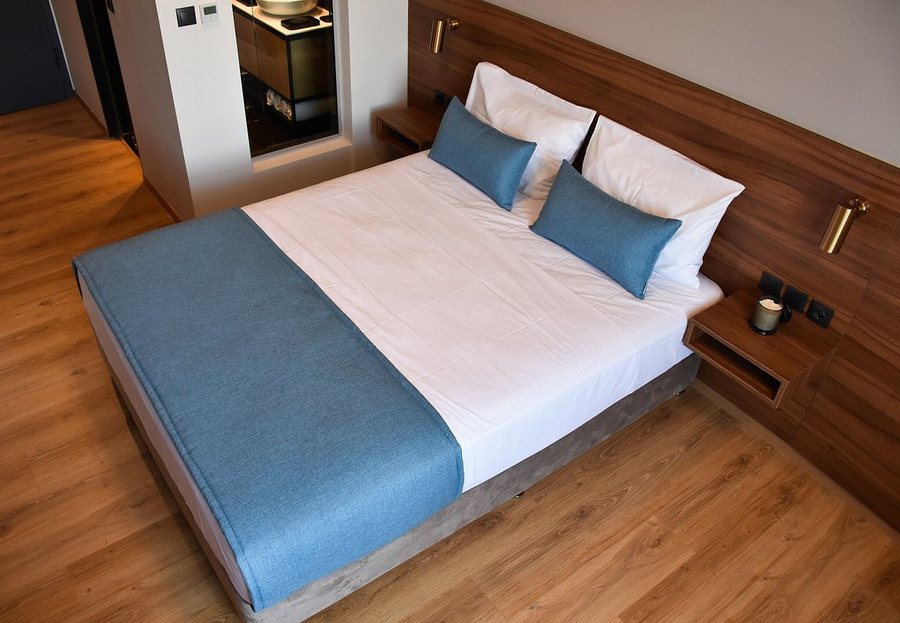 The Newel Acropolis — Guest room