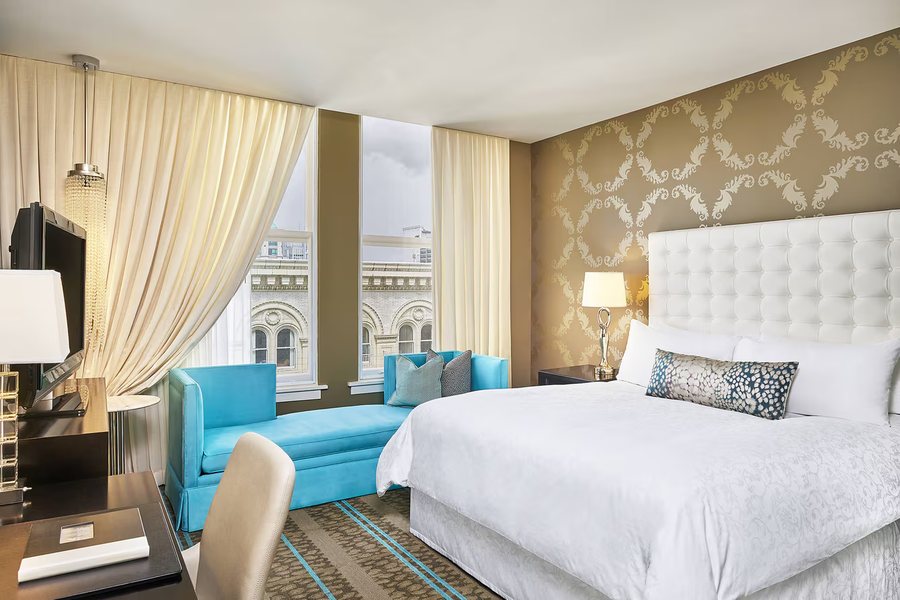 The Nines A Luxury Collection Hotel Portland — Guest room