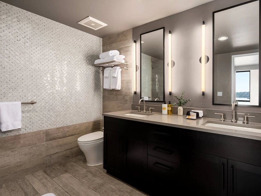 The Njord — Bathroom