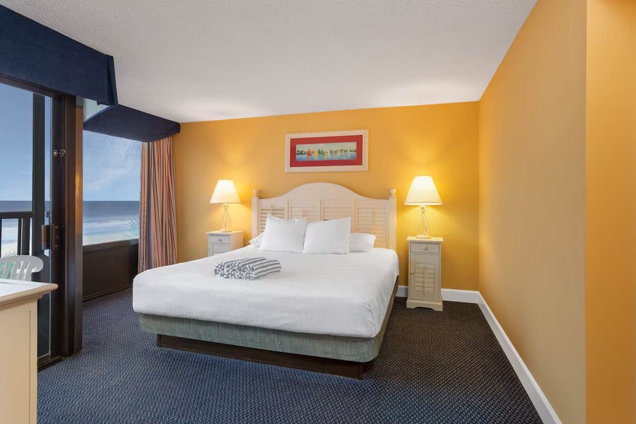 The Ocean Bay Club — Guest room