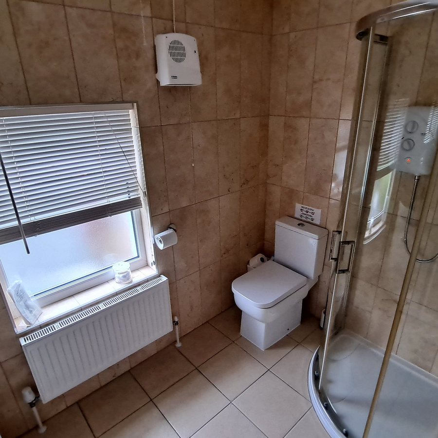 The One Bed and Breakfast — Bathroom