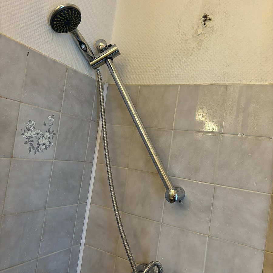 The Originals Lyon Est Eclipse — Bathroom