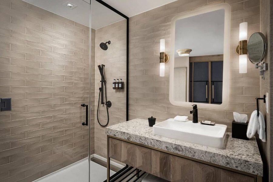 The Otis Hotel Austin Autograph Collection — Bathroom