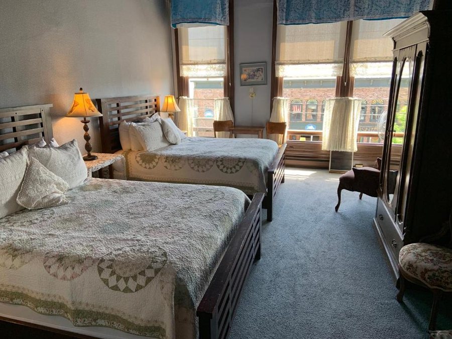 The Palace Hotel — Guest room