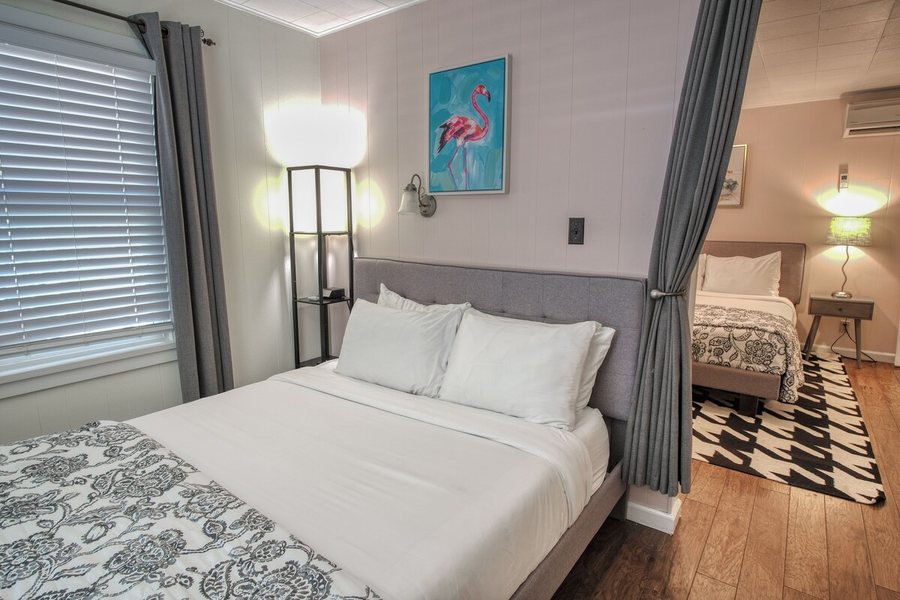 The Palm — Guest room