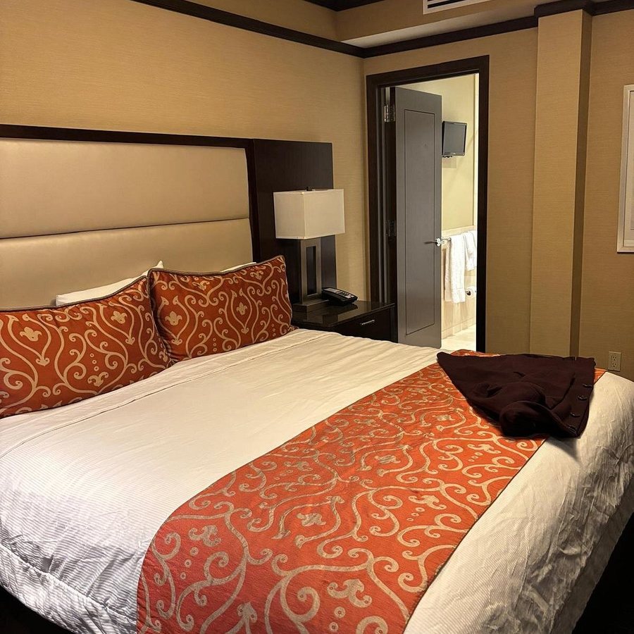 The Pearl Hotel New York New York City New York — Guest room