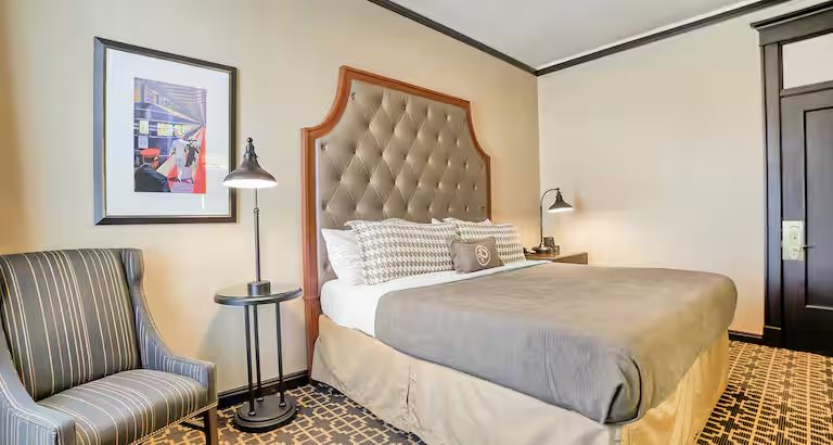 The Peery Salt Lake City Downtown Tapestry Collection By Hilton — Guest room