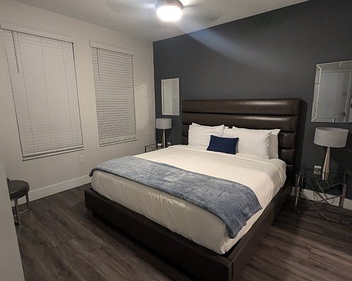 The Pointe by Barsala — Guest room