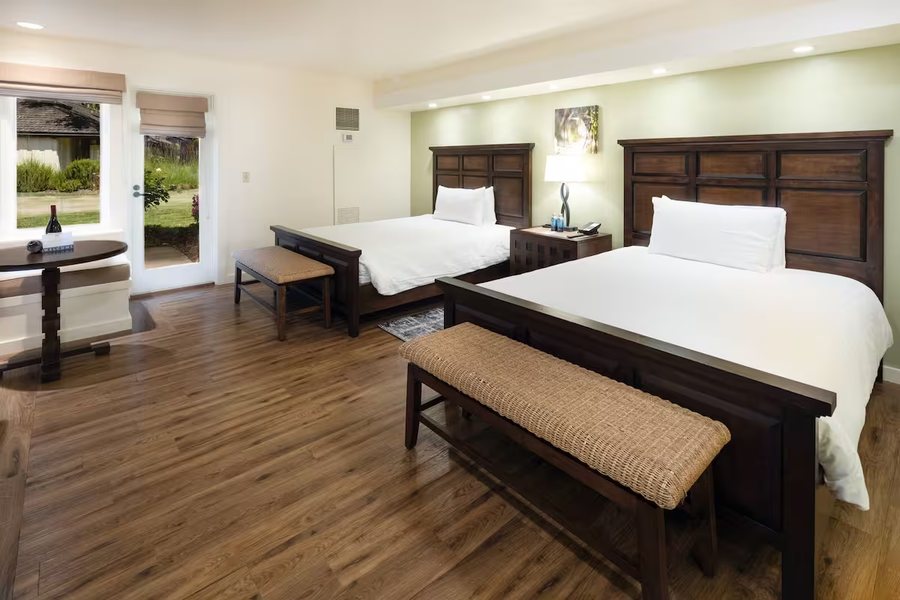 The Quail Lodge — Guest room