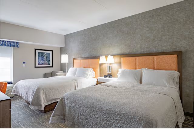 The Quest Hotel and Waterpark — Guest room