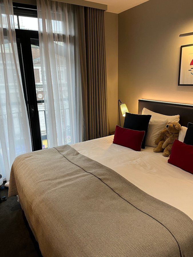 The Resident Covent Garden London England — Guest room