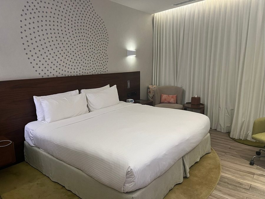 The Retreat Palm Dubai MGallery By Sofitel — Guest room