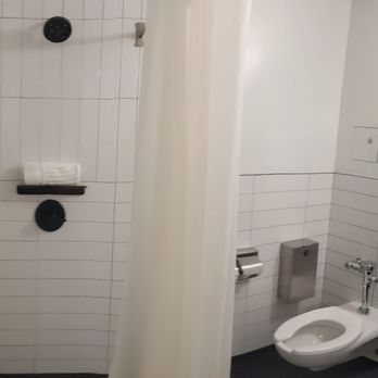 The Revolution Hotel Boston Massachusetts — Bathroom