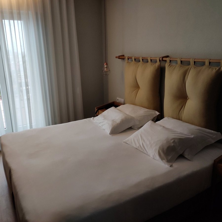 The Rex Hotel — Guest room
