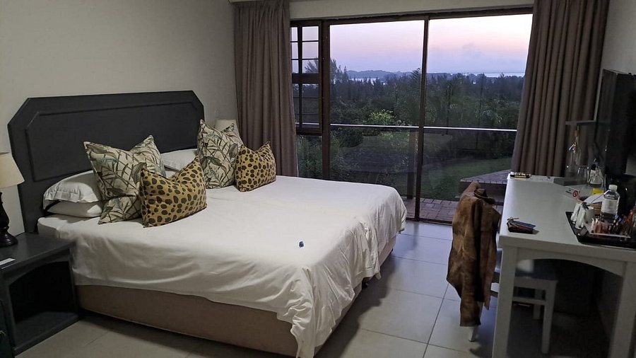The Ridge Guesthouse — Guest room