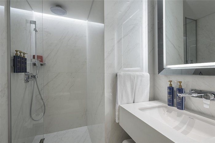 The Ritus Hotel Istanbul Sultanahmet Tapestry Collection by Hilton Istanbul — Bathroom