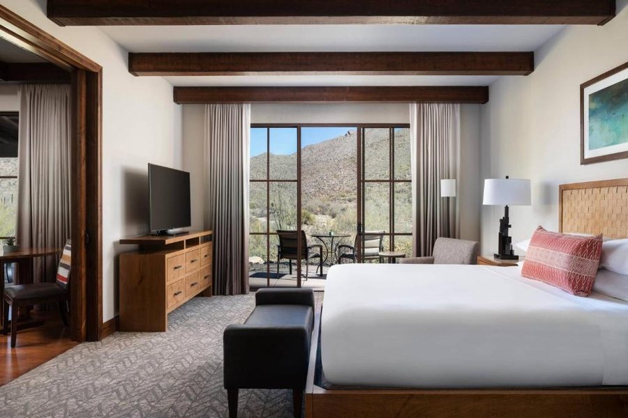 The Ritz Carlton Dove Mountain — Guest room